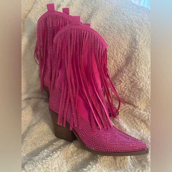 Jessica Simpson Hot Pink Rhinestone Fringe Boots - Picture 5 of 10